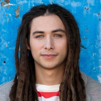 Песня «Changing Colors (Who I Am 2010)» - Jason Castro