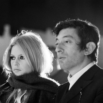 Песня «Bonnie And Clyde (AKSE Remix)» - Brigitte Bardot & Serge Gainsbourg